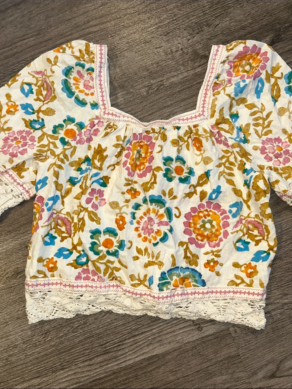 Christian Siriano Floral Linen Blend Crochet Lace Boho Peasant Top OSFA - Picture 8 of 9